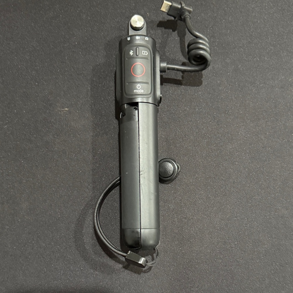 GoPro Volta- Camera Battery Grip / Tripod / Remote - Picture 3 of 6